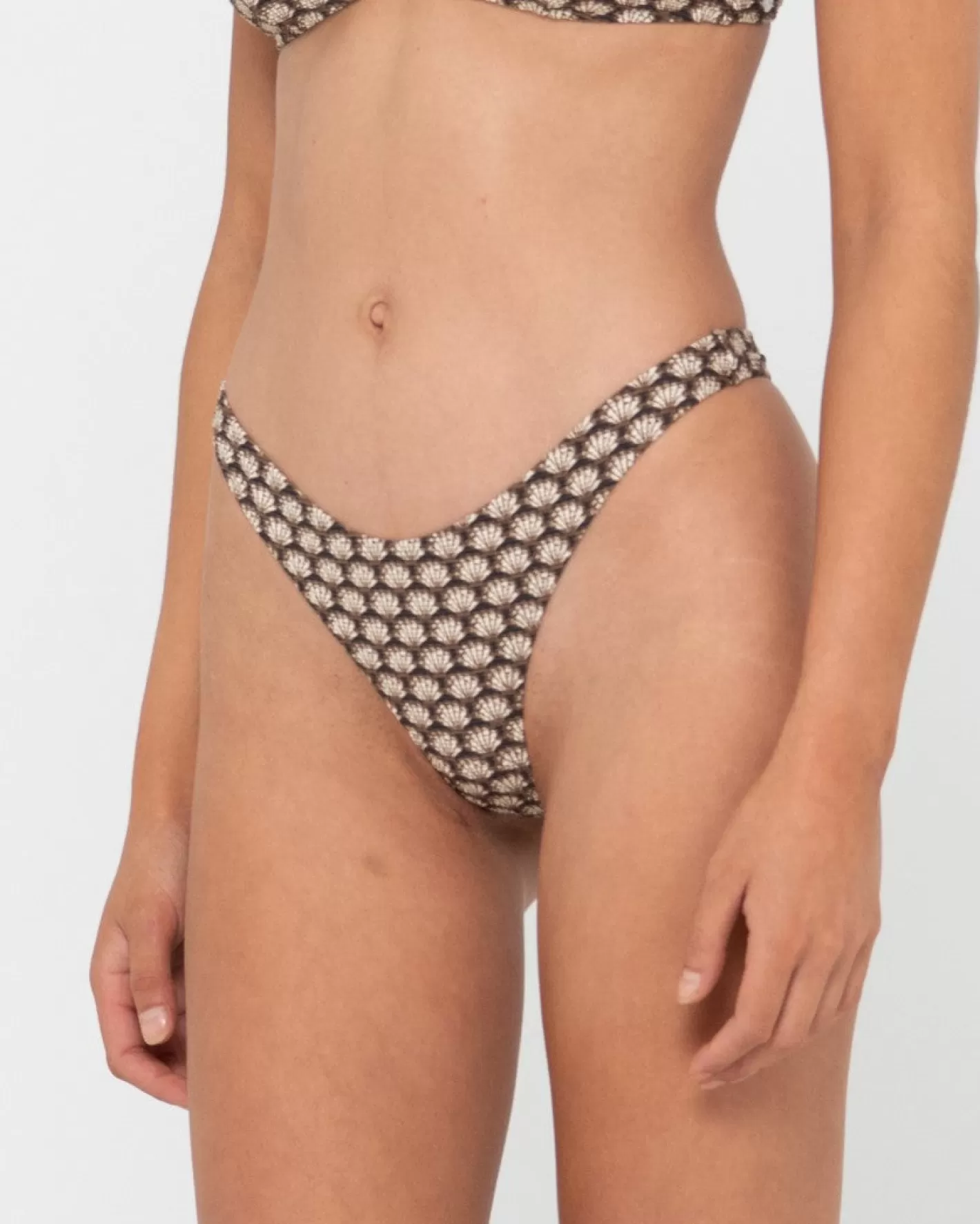 Mujer Rusty Braguita De Bikini Brasilena Con Estampado De Conchas Sorrento