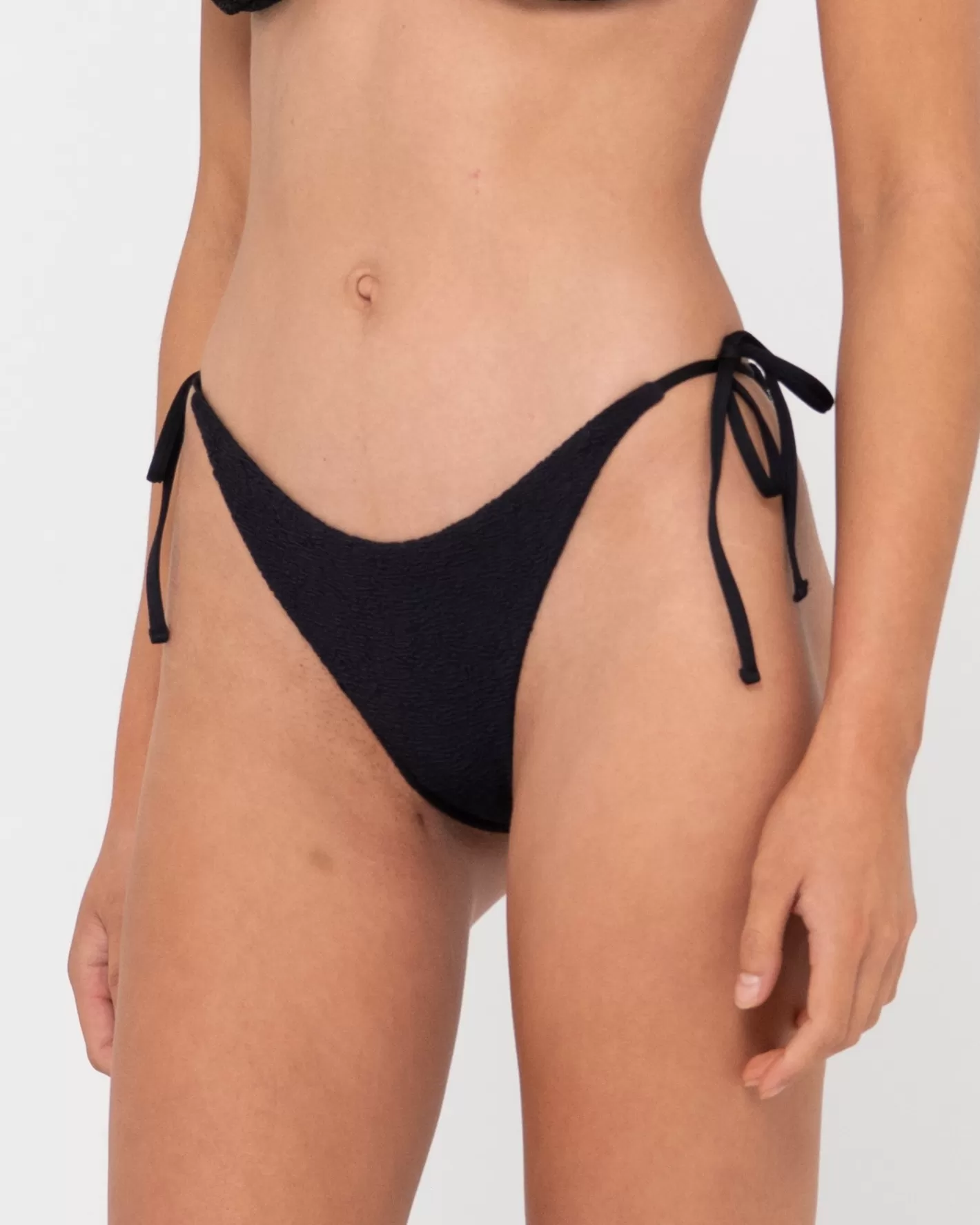 Mujer Rusty Braguita De Bikini Midi Con Lazos Laterales Texturizados De Sandalo