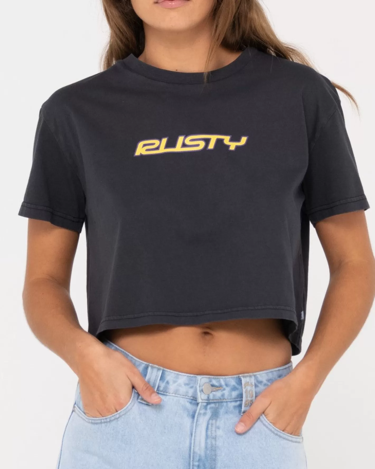 Mujer Rusty Camiseta Corta Con Grafico De Ajuste Relajado Rider