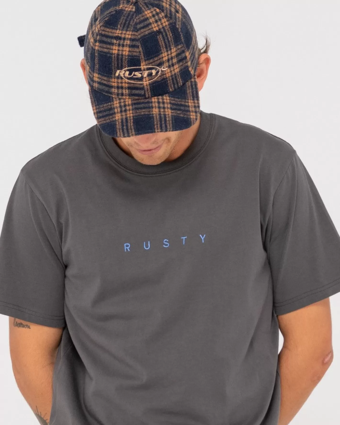 Hombre Rusty Camiseta De Manga Corta De Corte Corto 2