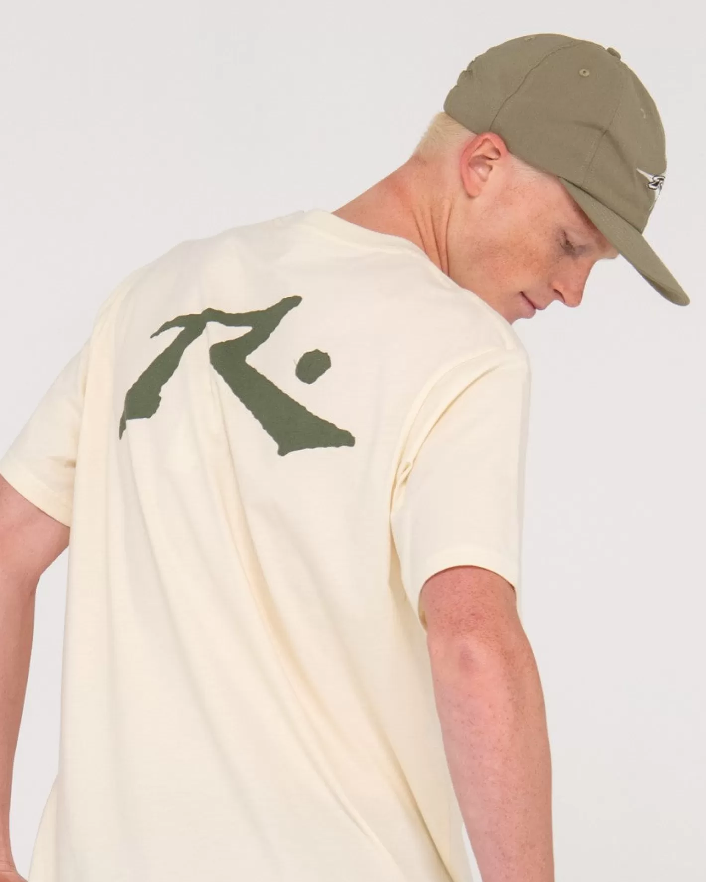 Hombre Rusty Camiseta Grafica De Manga Corta De Competicion