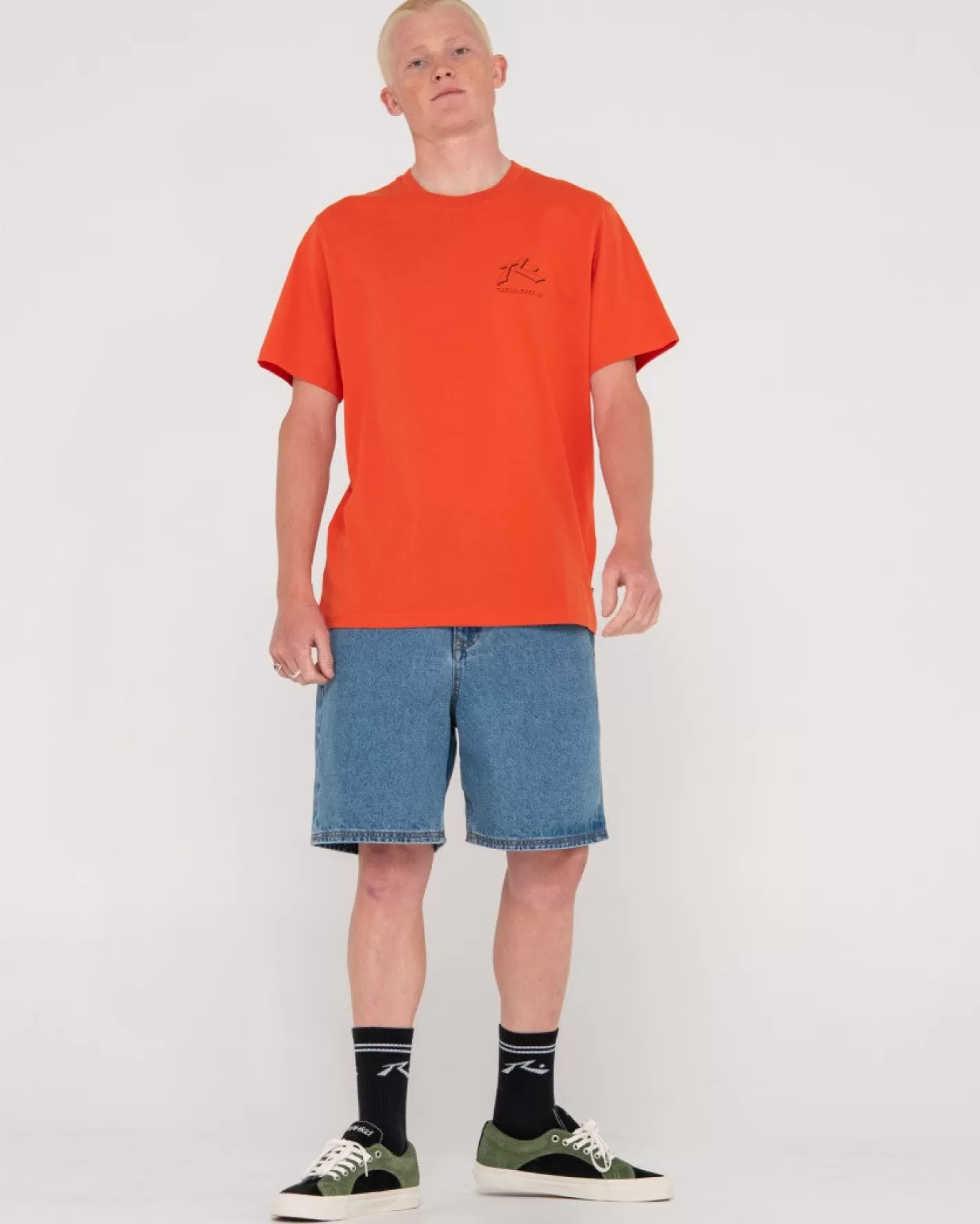 Hombre Rusty Camiseta Grafica De Manga Corta Sleds And Meds