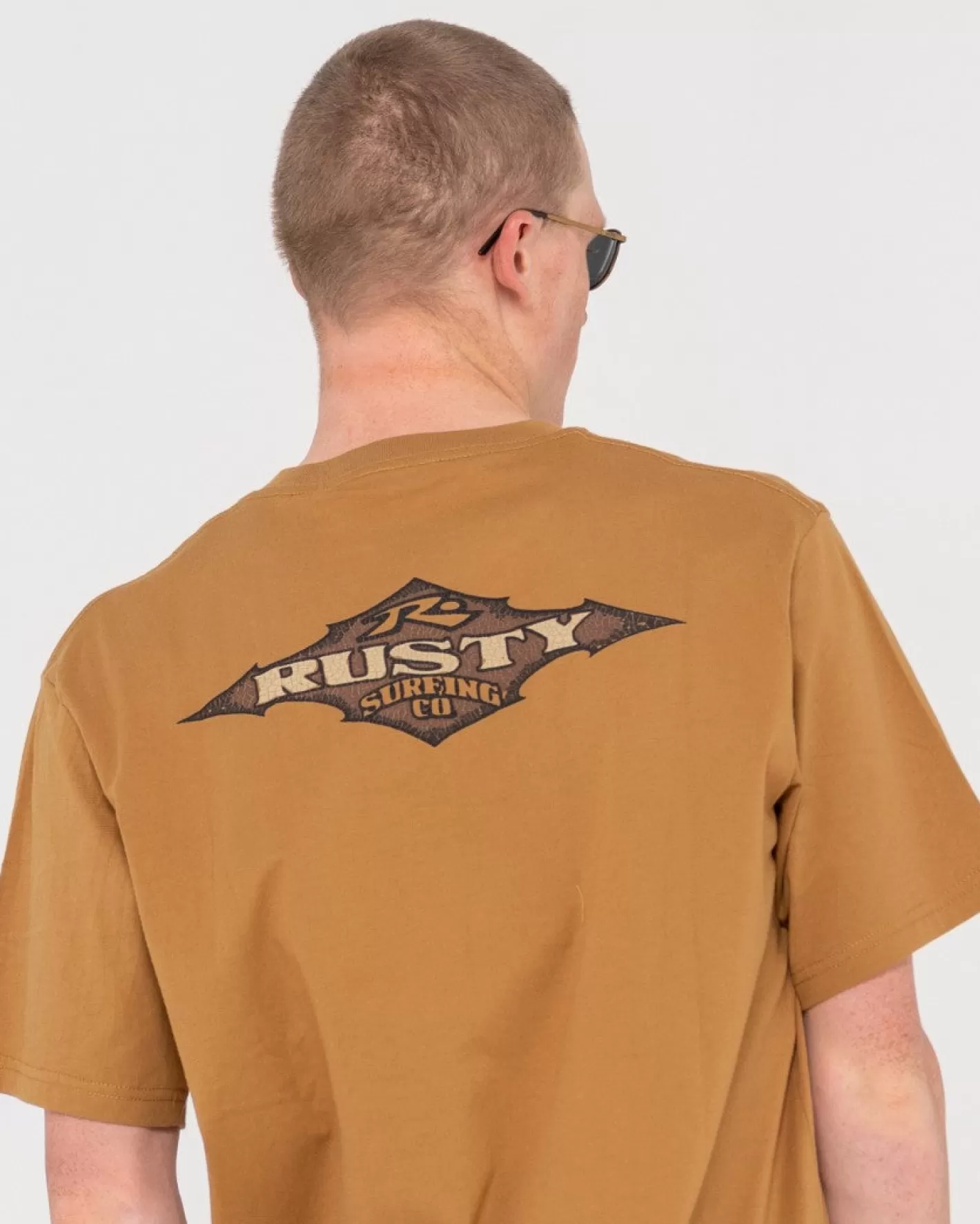 Hombre Rusty Camiseta Grafica De Manga Corta Spikey Boy
