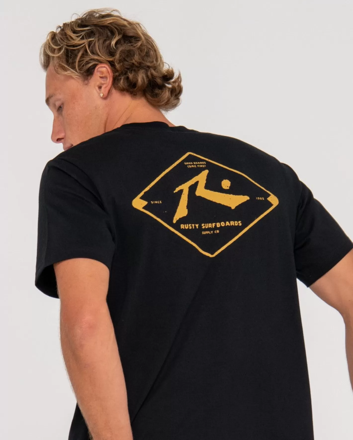 Hombre Rusty Camiseta Grafica De Manga Corta Wull Wolume