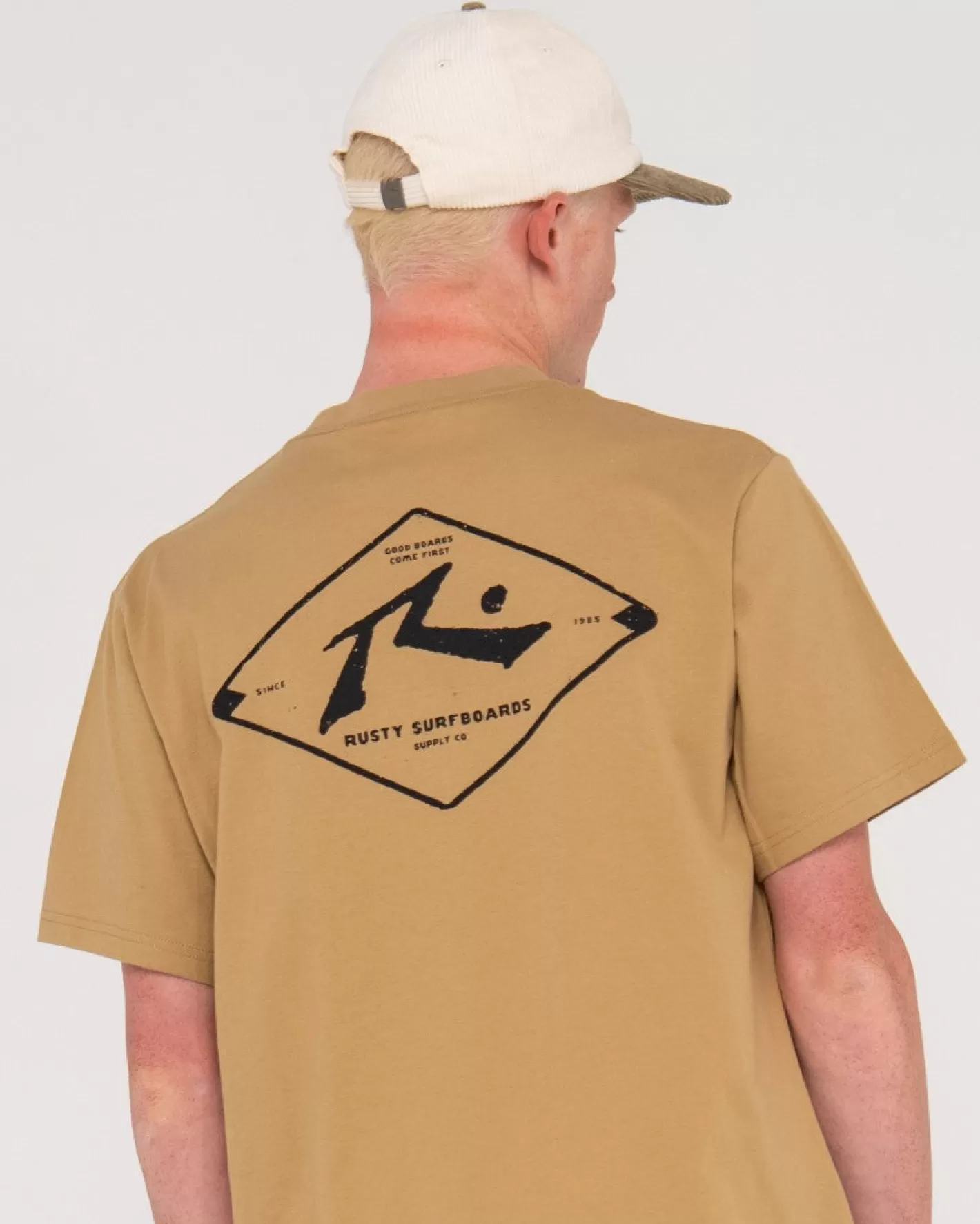 Hombre Rusty Camiseta Grafica De Manga Corta Wull Wolume