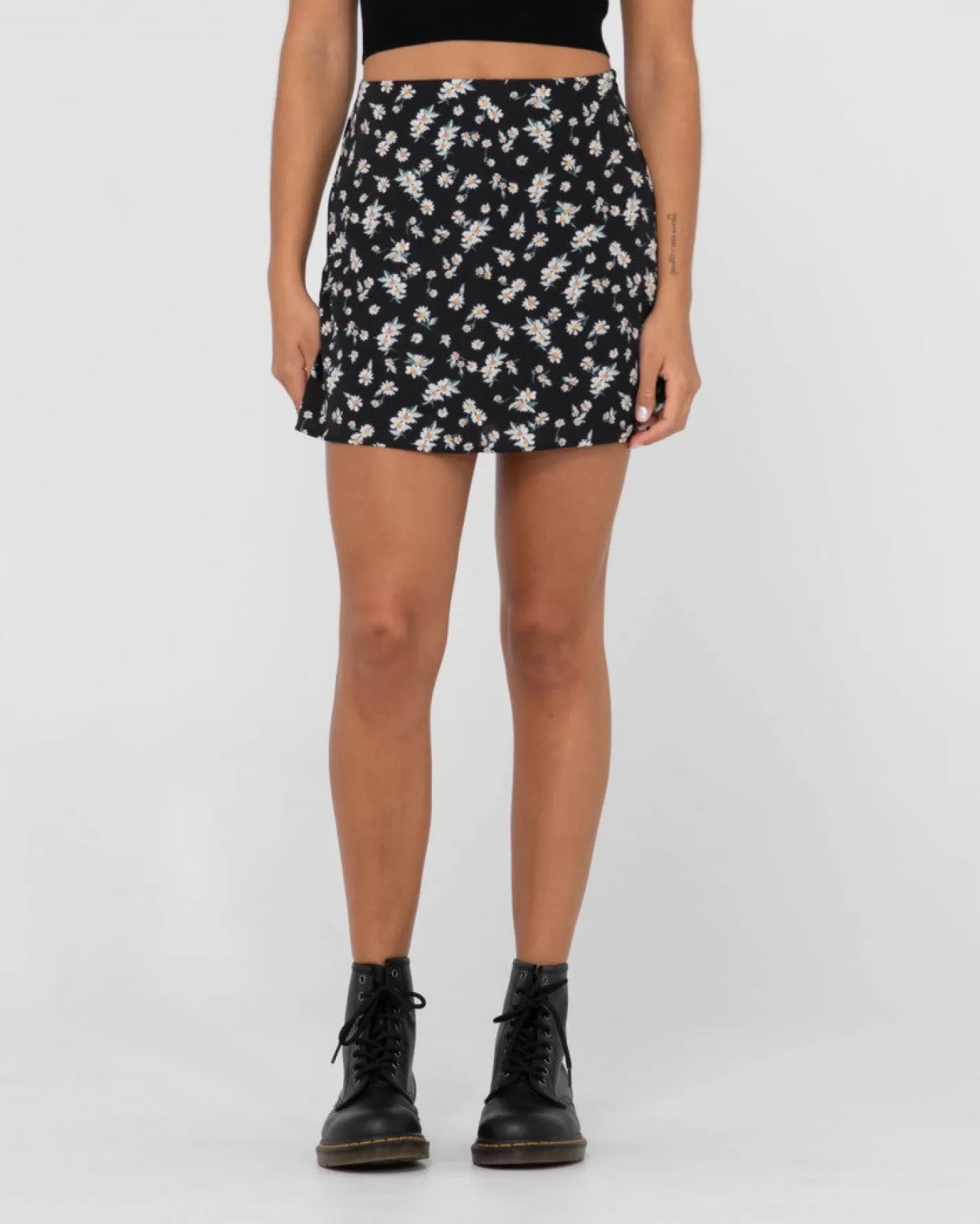 Mujer Rusty Falda Marley De Talle Medio Con Estampado Floral
