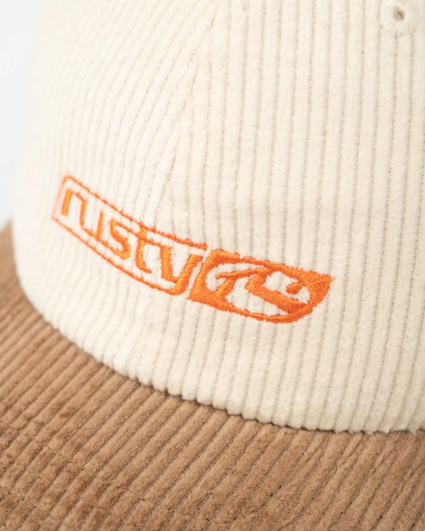 Hombre Rusty Gorra De Seis Paneles Con Cordon Bordado Demo