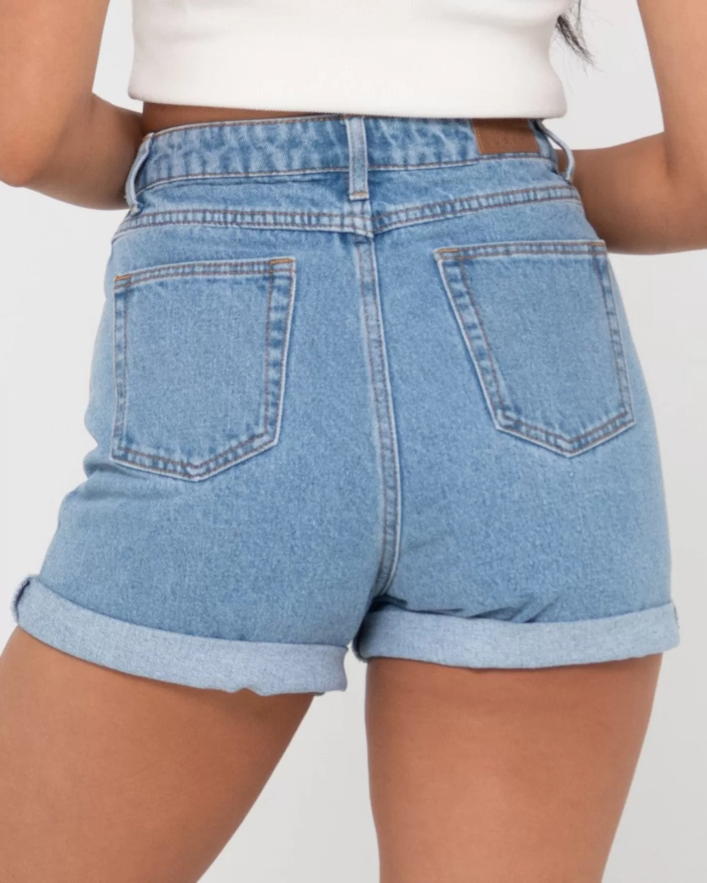 Mujer Rusty Pantalon Corto De Mezclilla De Talle Alto Chipre