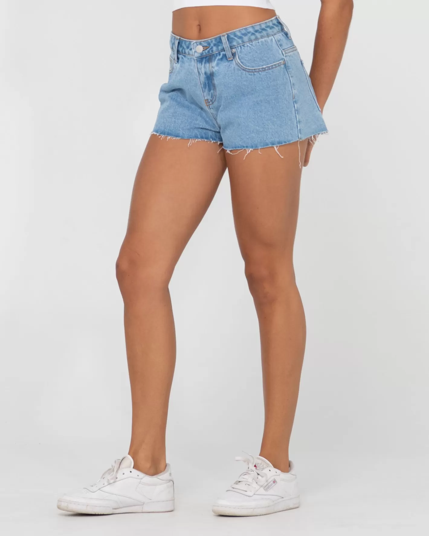 Mujer Rusty Pantalon Corto De Mezclilla Deshilachado De Talle Bajo Malta