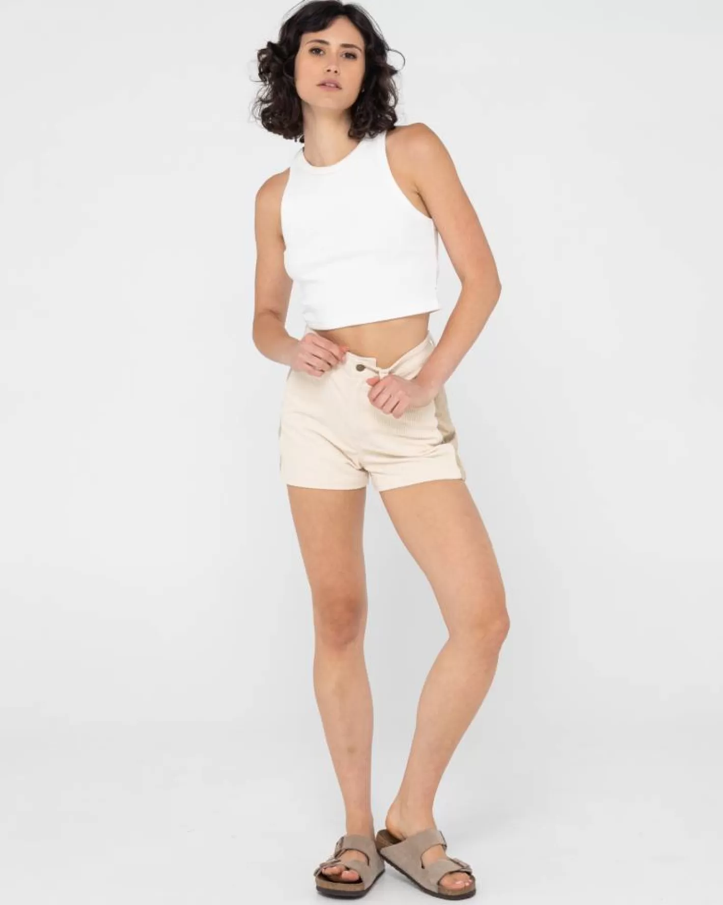 Mujer Rusty Pantalon Corto De Pana De Talle Alto Olivia