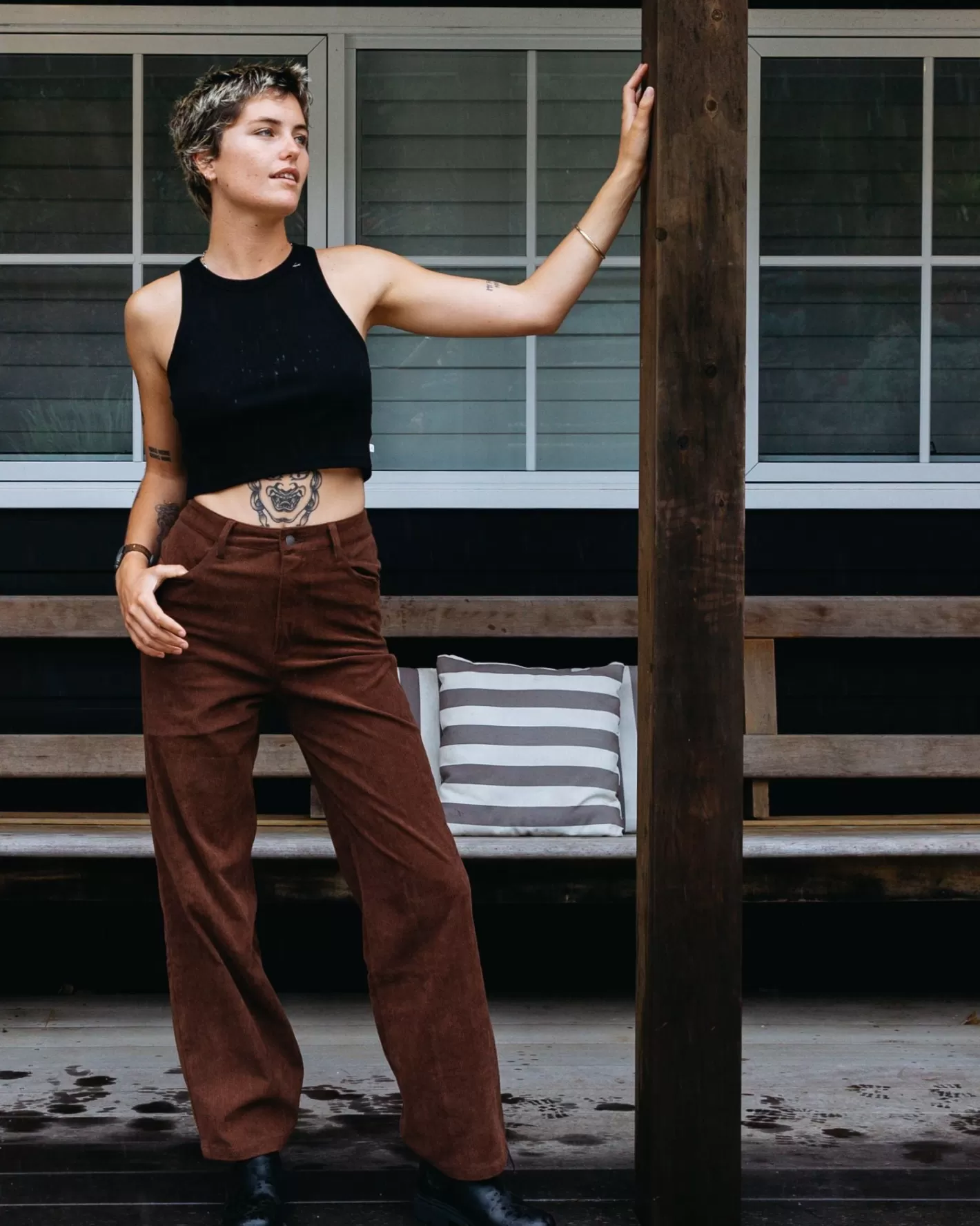 Mujer Rusty Pantalon De Pana De Talle Alto The Secret