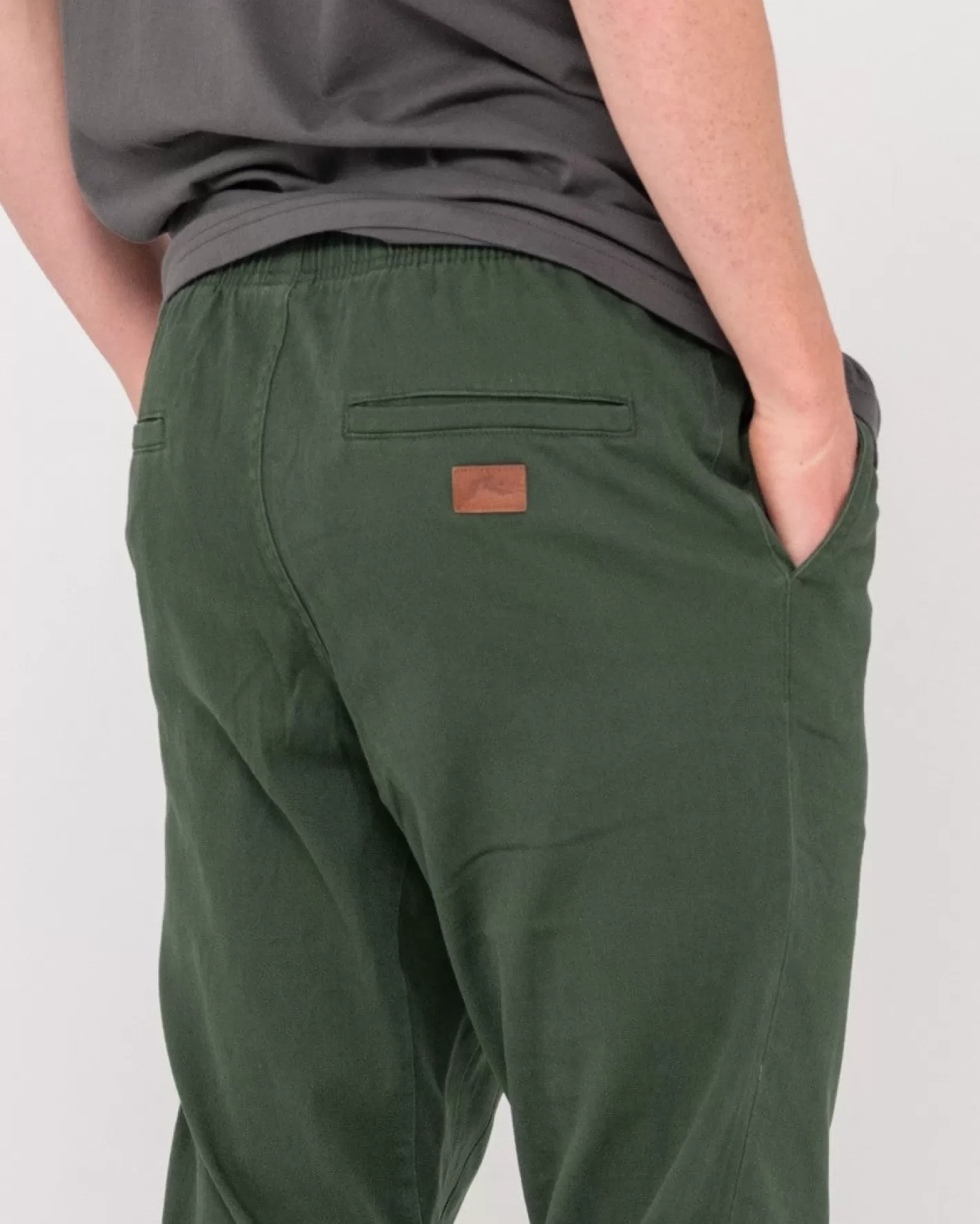 Hombre Rusty Pantalon Elastico De Corte Slim Con Gancho