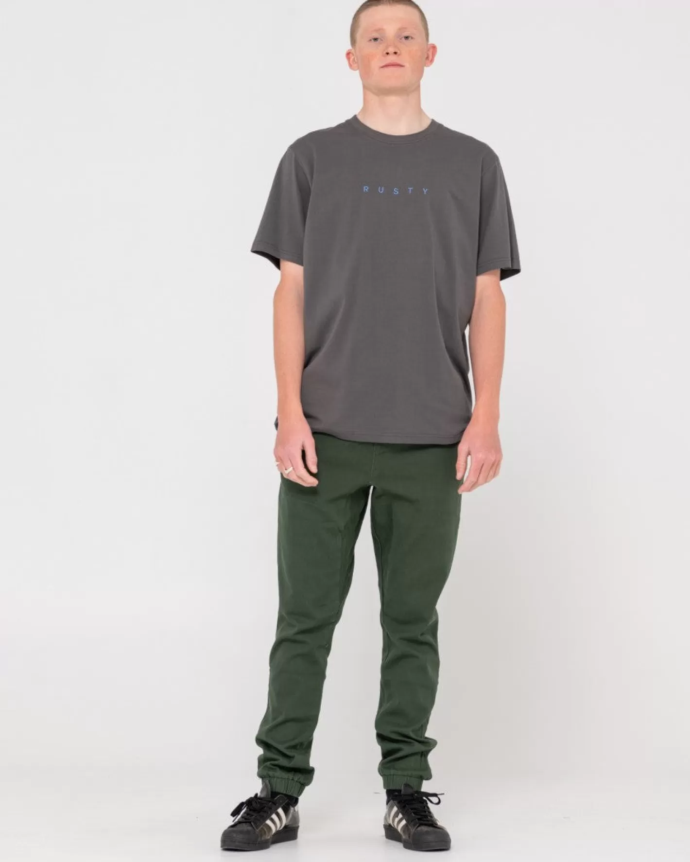 Hombre Rusty Pantalon Elastico De Corte Slim Con Gancho
