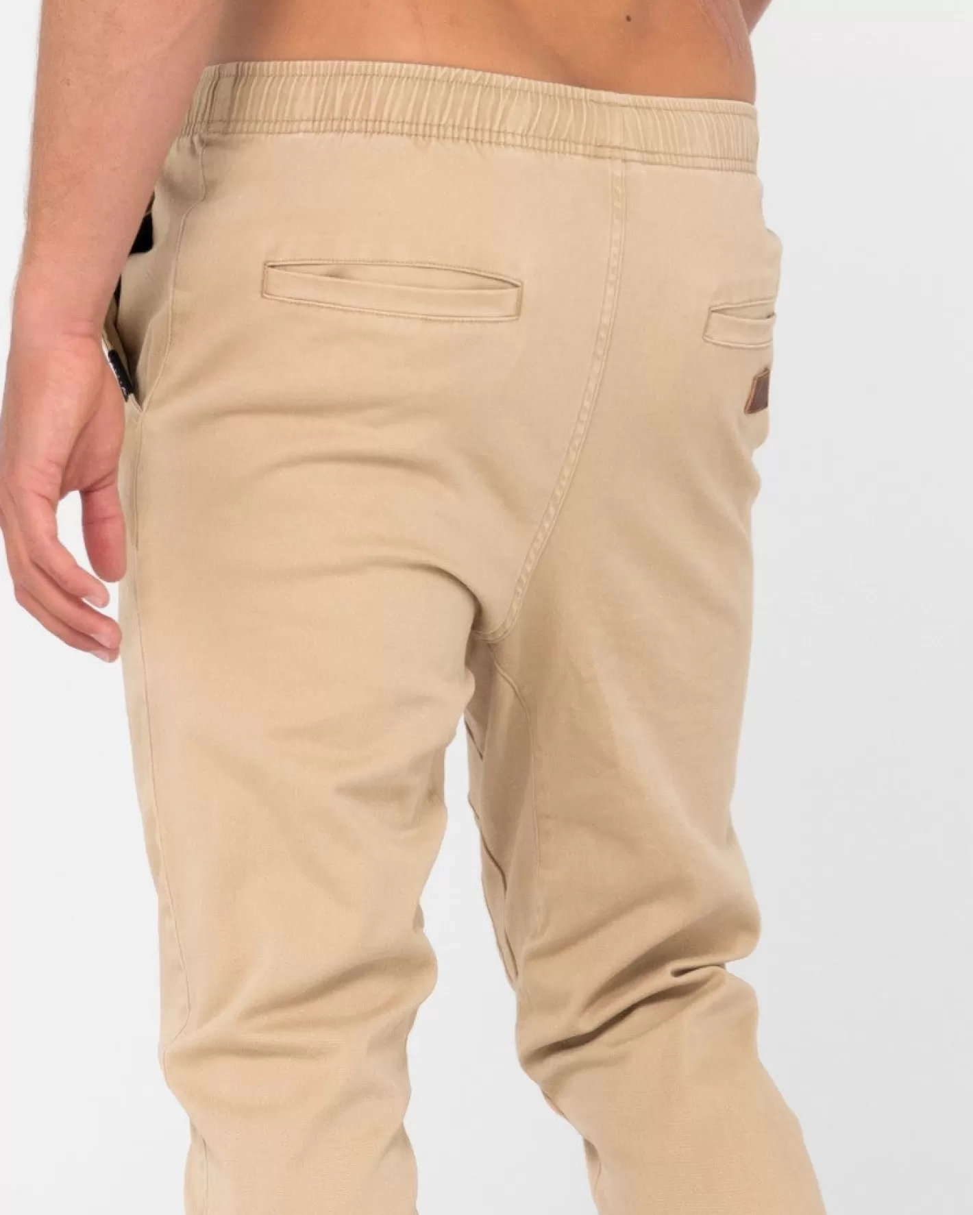 Hombre Rusty Pantalon Elastico De Corte Slim Con Gancho