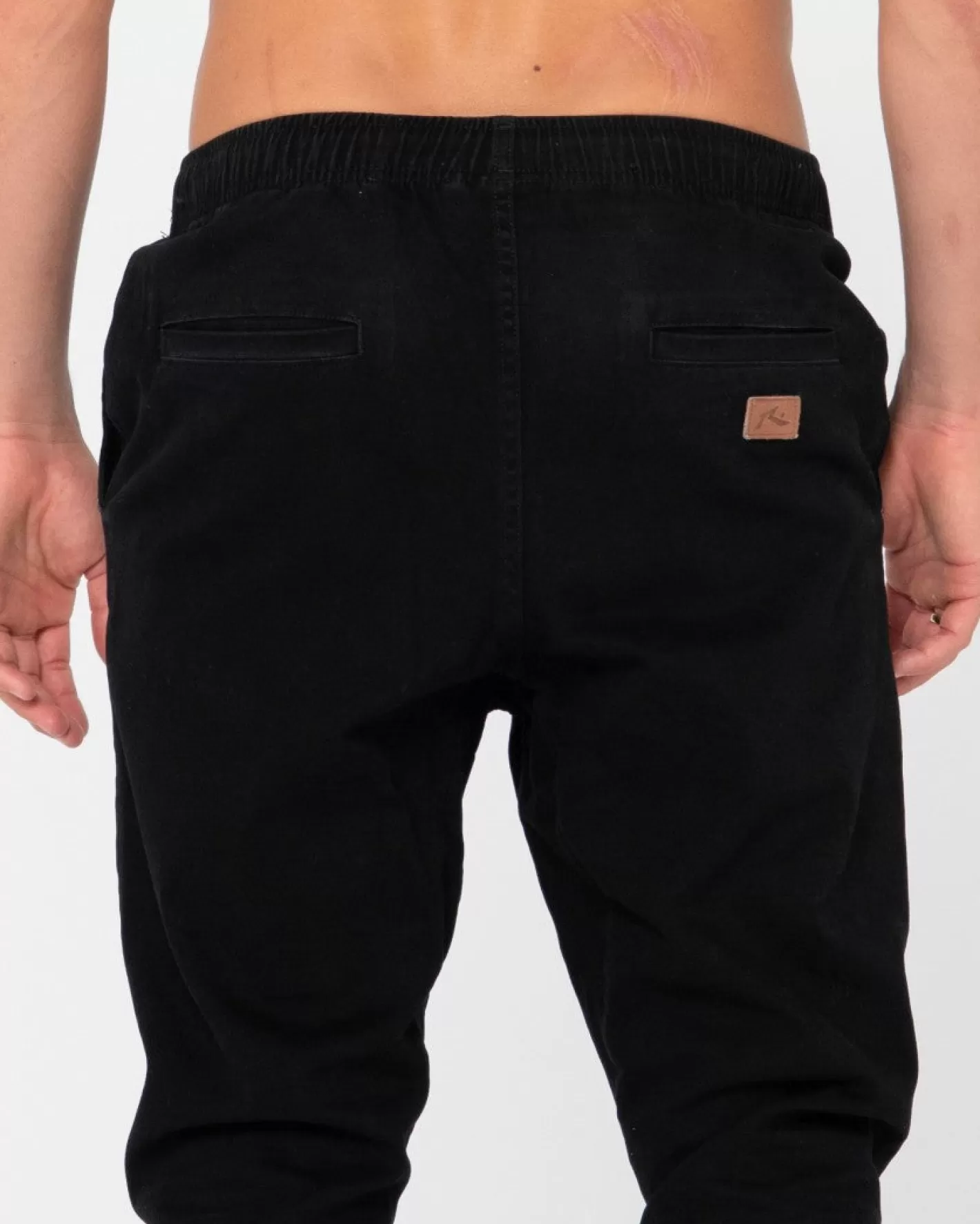 Hombre Rusty Pantalon Elastico De Corte Slim Con Gancho