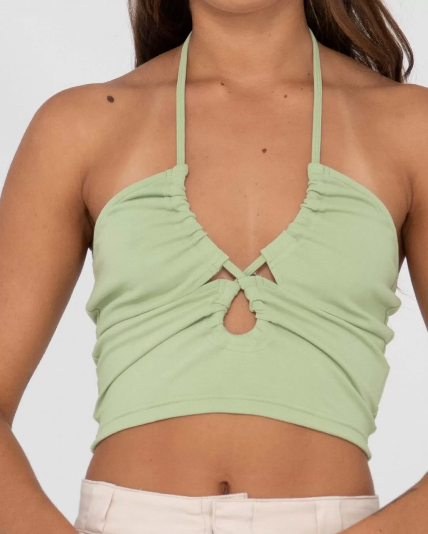 Mujer Rusty Top Corto Con Escote Halter Y Abertura Vicky