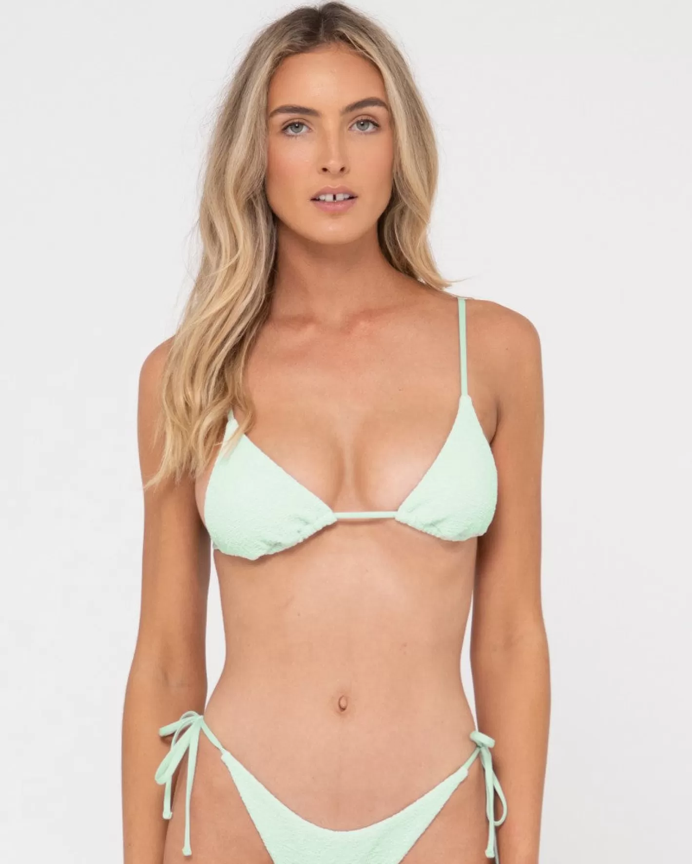Mujer Rusty Top De Bikini Triangular Pulido Con Textura De Sandalo
