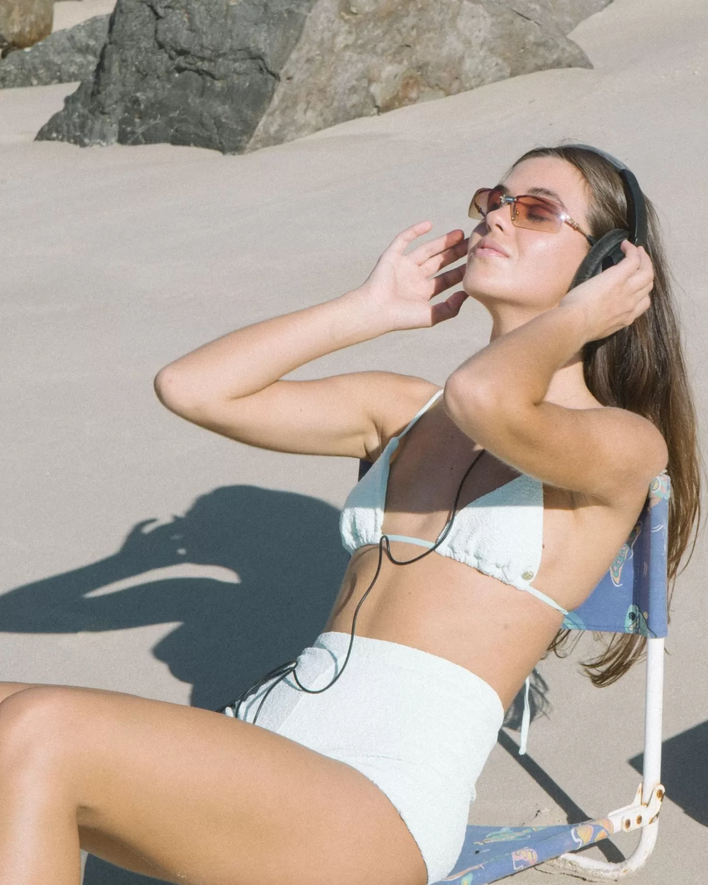 Mujer Rusty Top De Bikini Triangular Pulido Con Textura De Sandalo