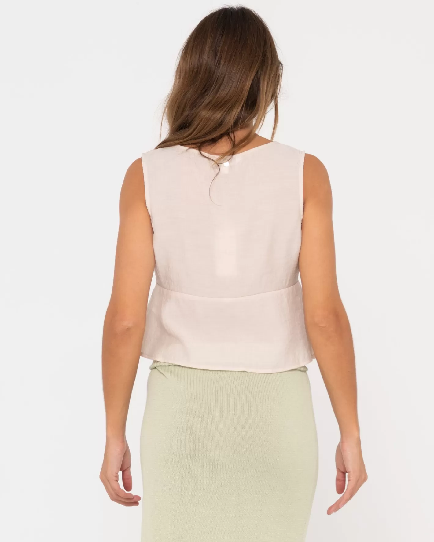 Mujer Rusty Top Sin Mangas Con Cuello En V Y Lazo Juni
