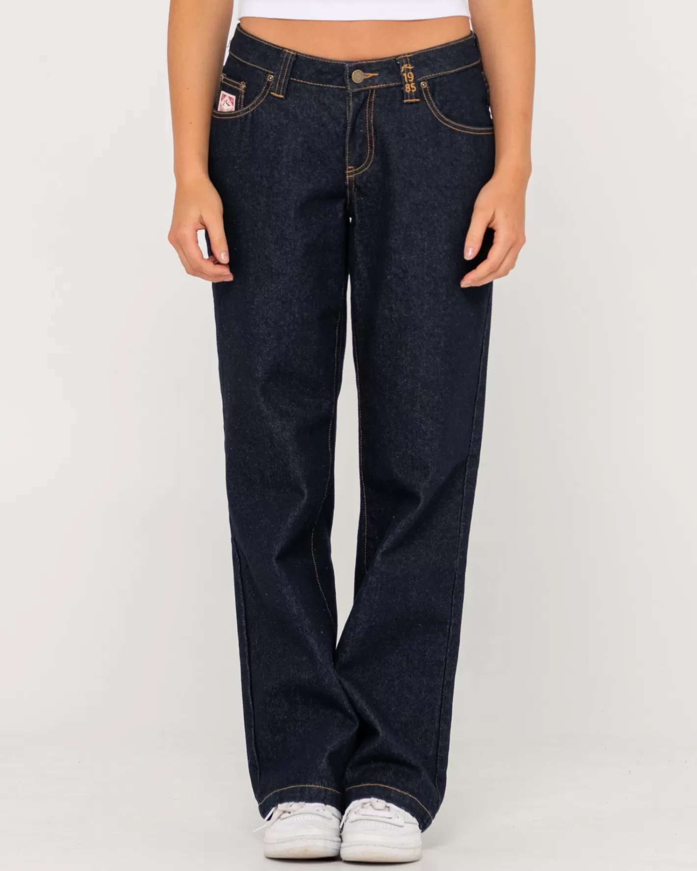 Mujer Rusty Vaqueros De Mezclilla Con Pernera Recta Y Talle Muy Bajo